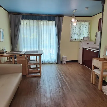 Charm Pension Gapyeong Exterior photo