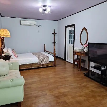 Charm Pension Gapyeong Exterior photo